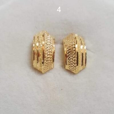 gold-j-tops-earrings-004.jpg
