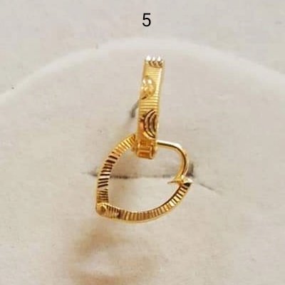 gold-uv-bali-earrings-005.jpg